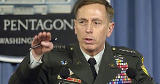 General David Petraeus and Mike Mullen to visit Pakistan 